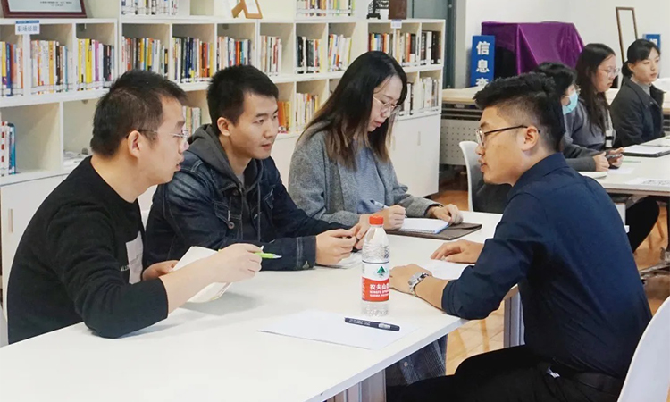 mg冰球突破·豪华版(试玩)官方网站