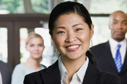 mg冰球突破2013中国职业女性视察报告