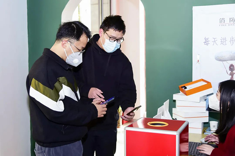 mg冰球突破·豪华版(试玩)官方网站