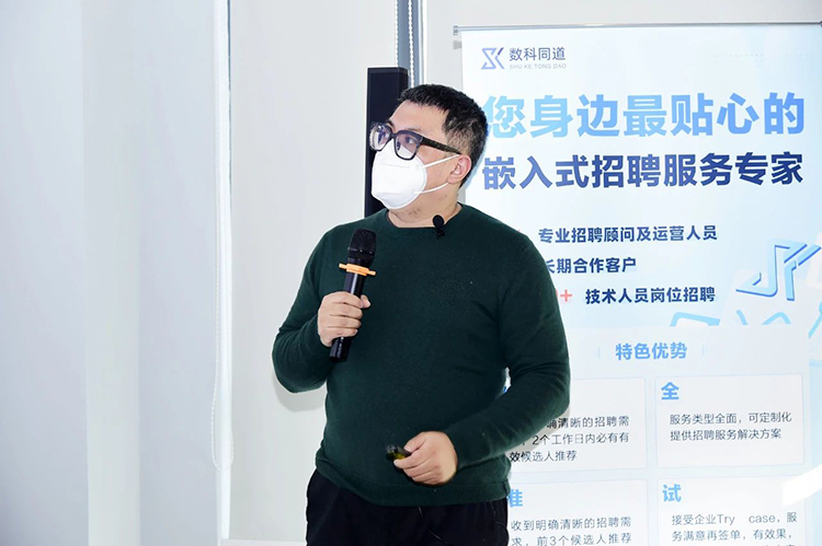 mg冰球突破·豪华版(试玩)官方网站